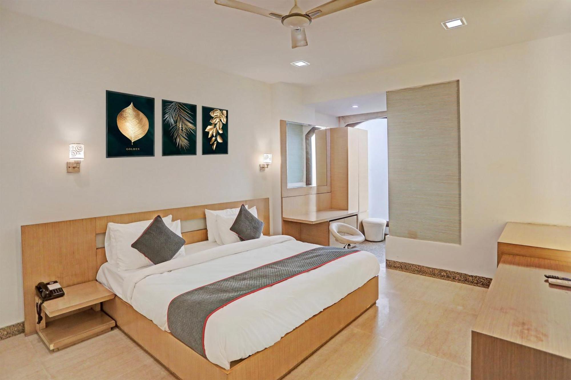 Townhouse Relax Suits A Boutique Hotel Vasundhara Ghaziabad Exterior foto