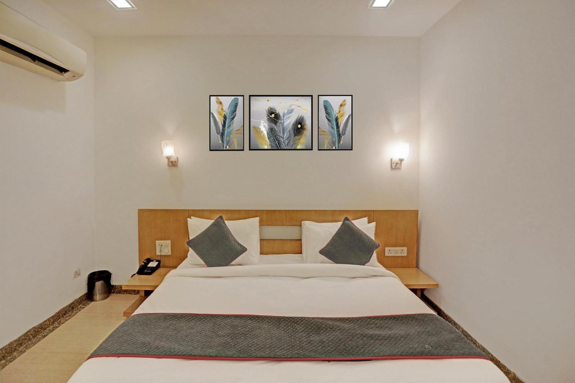 Townhouse Relax Suits A Boutique Hotel Vasundhara Ghaziabad Exterior foto